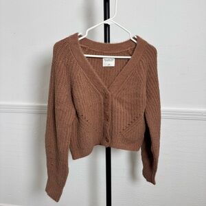 Abercrombie Mauve Cropped Cardigan Sweater XS extra small